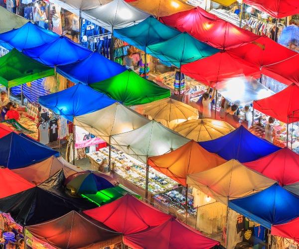 Choosing the Best Night Markets for Unique Finds