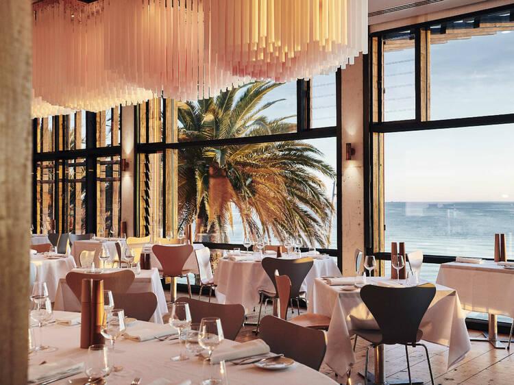 Perfect Spots for Food Enthusiasts Seeking Trendy Ambiance and Innovation